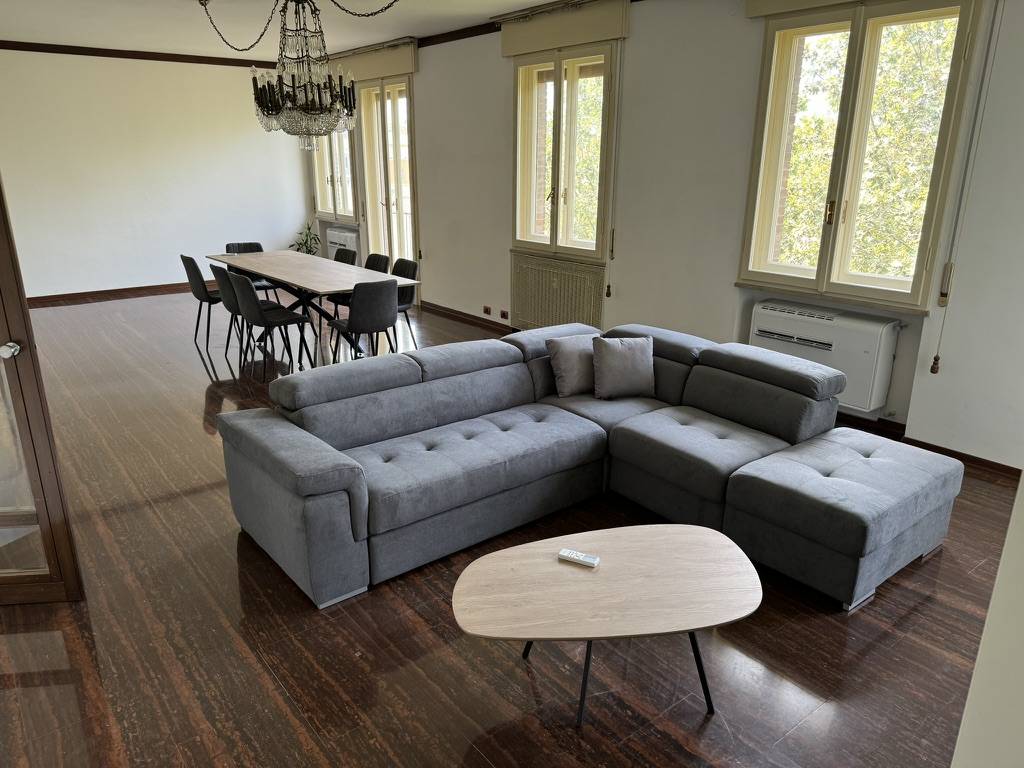 appartamento in affitto a Parma in zona Centro Storico