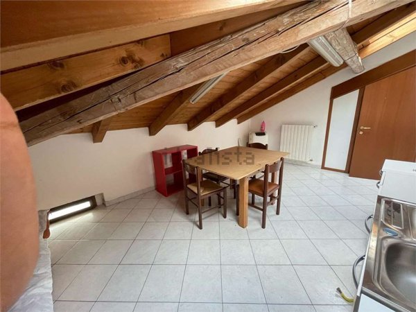 appartamento in affitto a Parma in zona Cittadella
