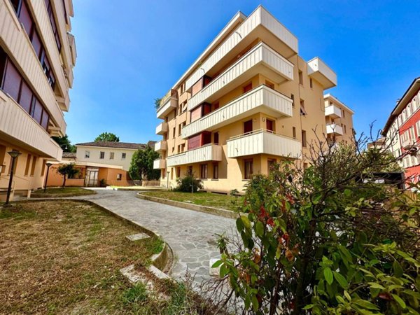 ufficio in affitto a Parma in zona Centro Storico