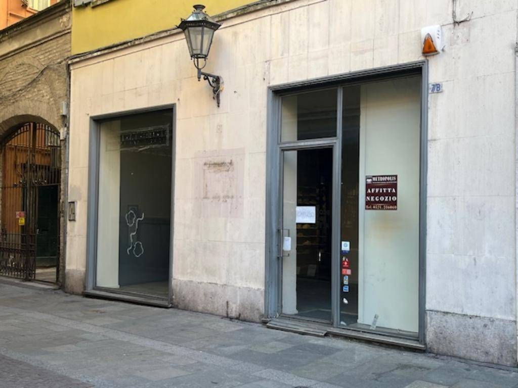 negozio in affitto a Parma in zona Centro Storico