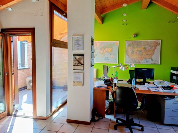 ufficio in affitto a Parma in zona Pablo