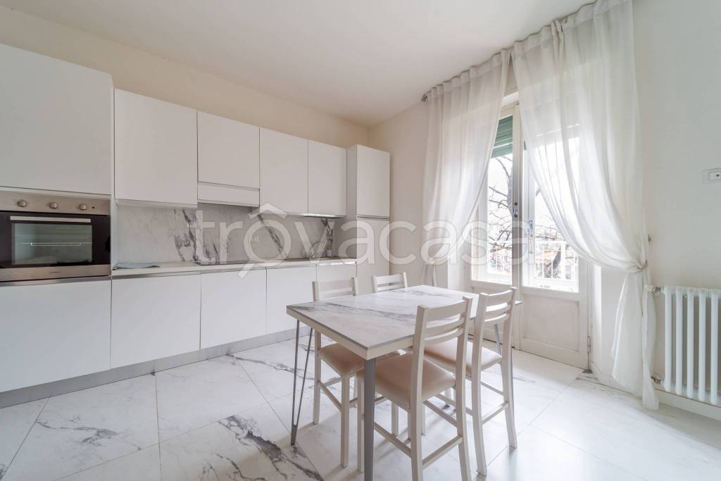 appartamento in affitto a Parma in zona Oltretorrente