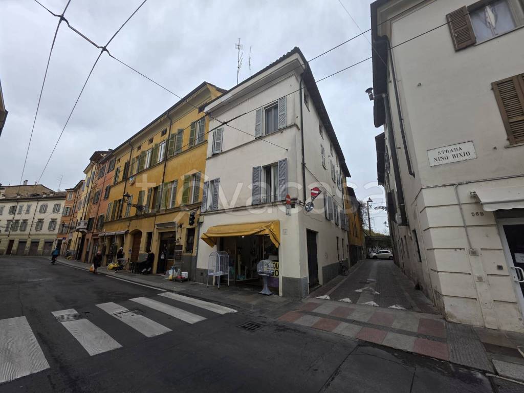 appartamento in affitto a Parma in zona Oltretorrente