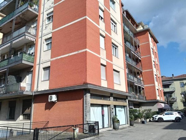 negozio in affitto a Parma in zona San Lazzaro