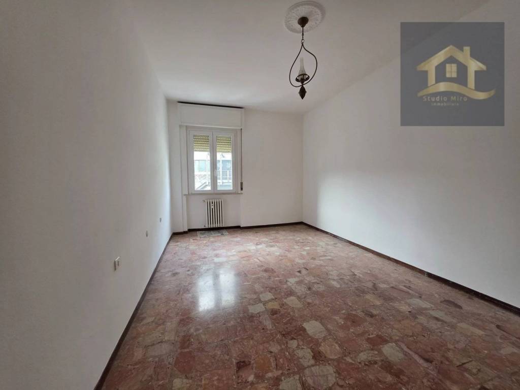 appartamento in affitto a Parma in zona Centro Storico