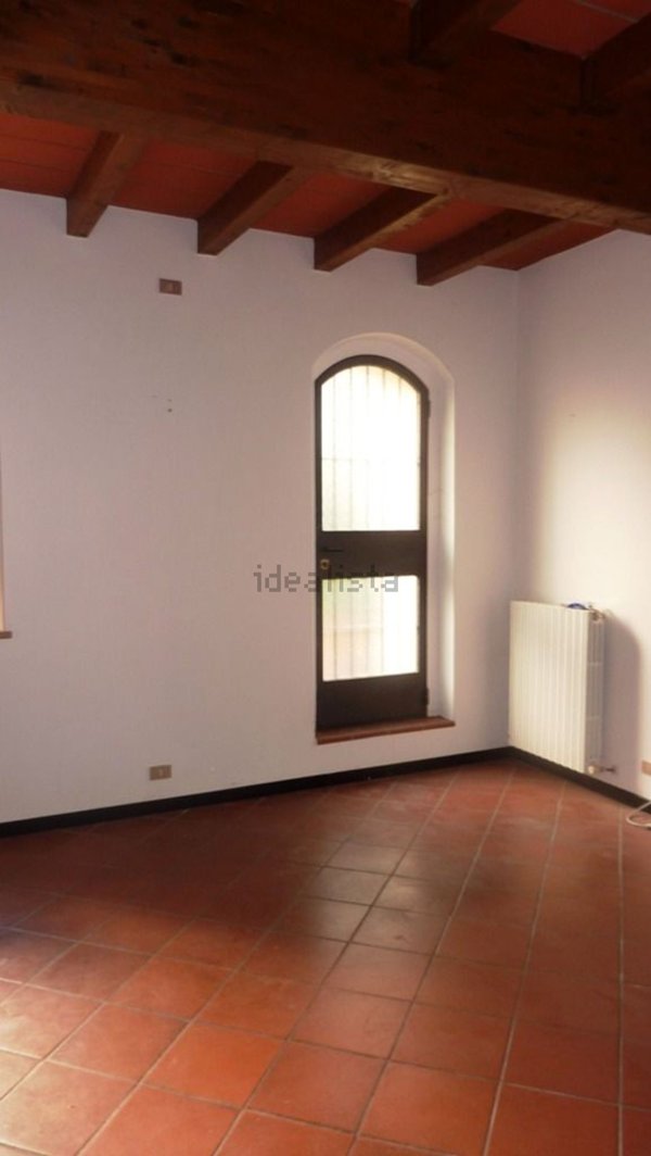 ufficio in affitto a Parma in zona Oltretorrente