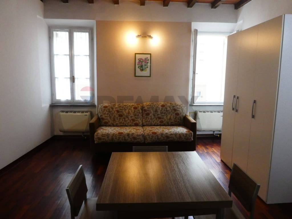 appartamento in affitto a Parma in zona Oltretorrente
