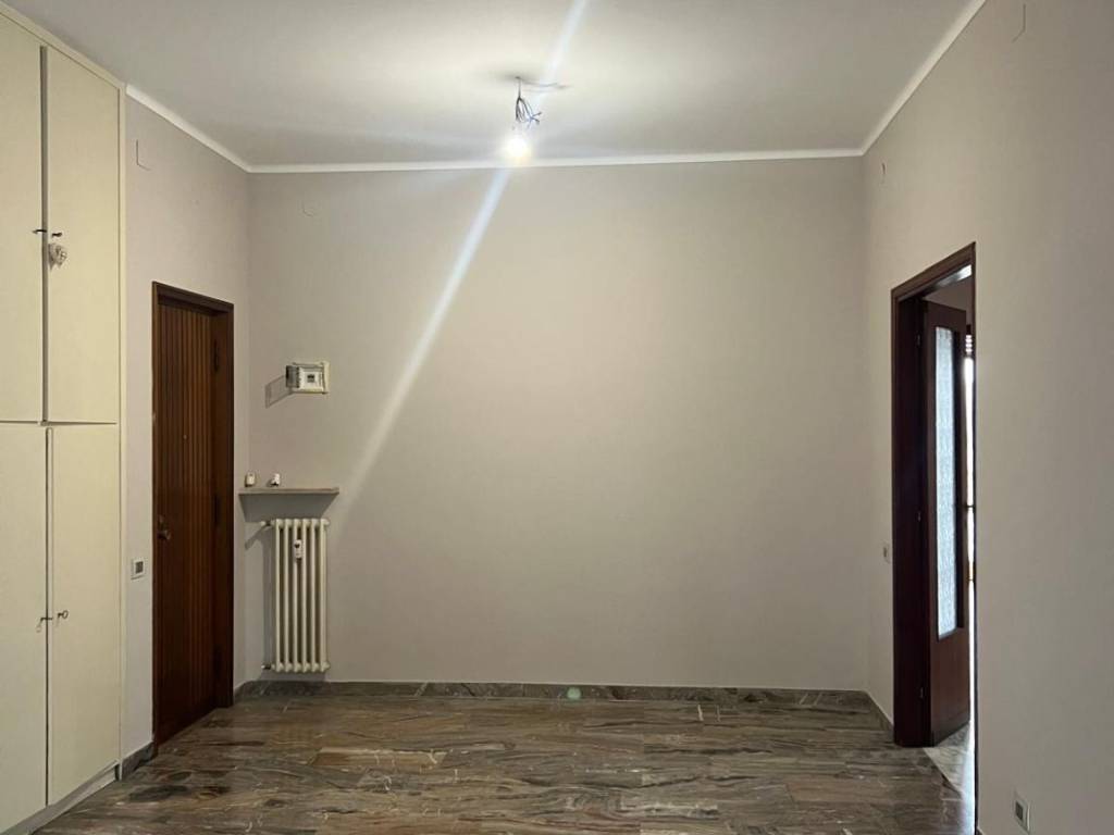 appartamento in affitto a Parma in zona Cittadella