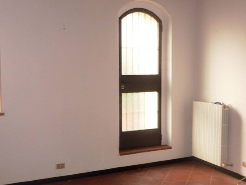ufficio in affitto a Parma in zona Oltretorrente