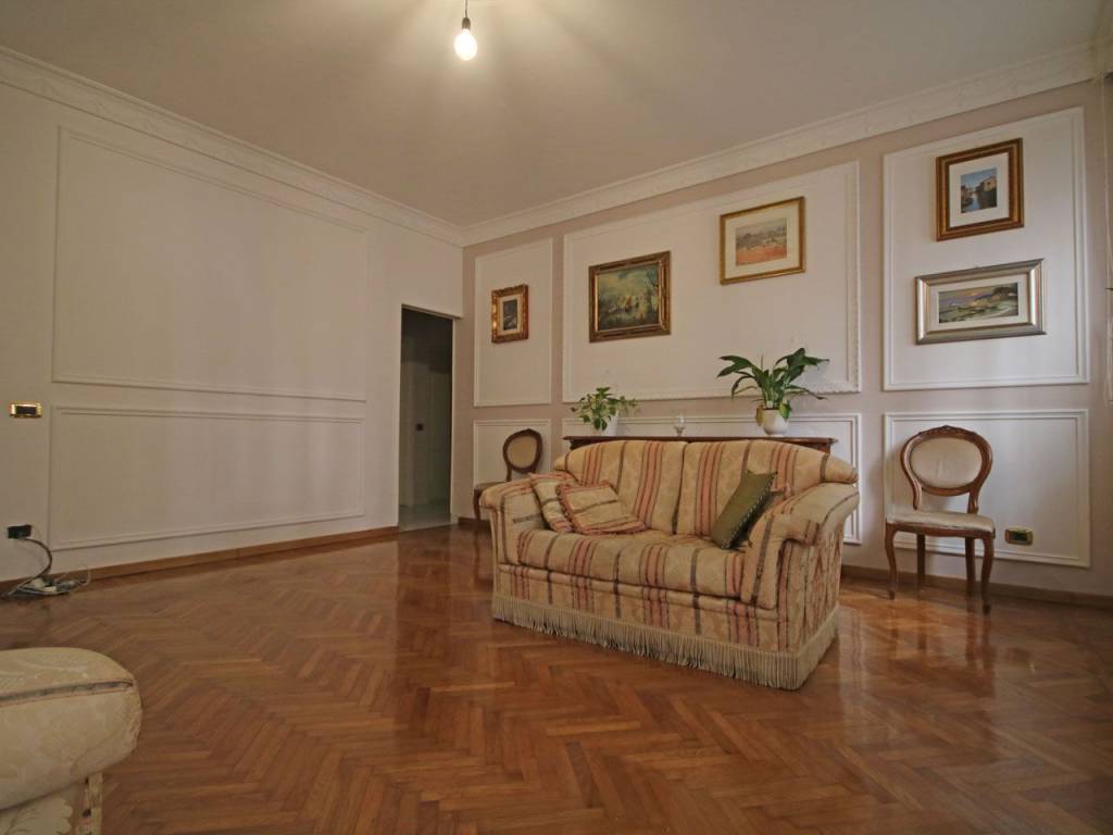 appartamento in affitto a Parma in zona Centro Storico