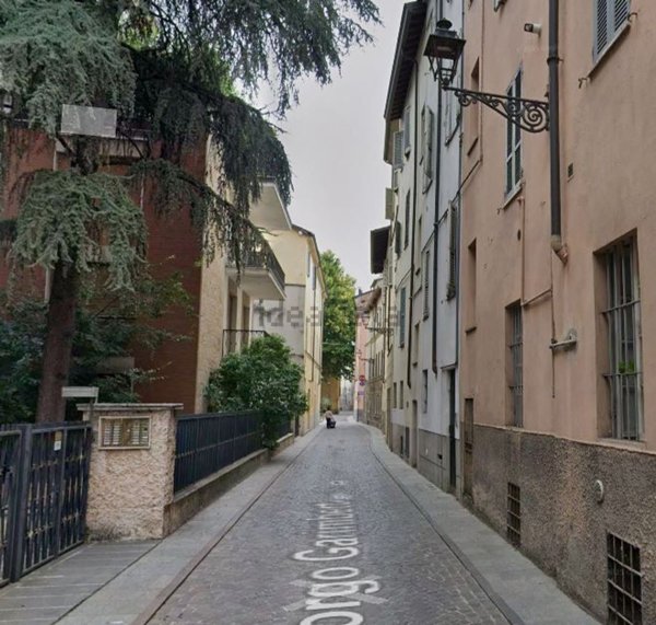 appartamento in affitto a Parma in zona Centro Storico