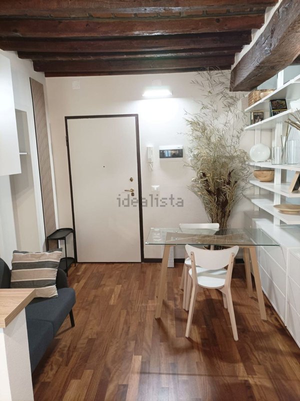 appartamento in affitto a Parma in zona Centro Storico