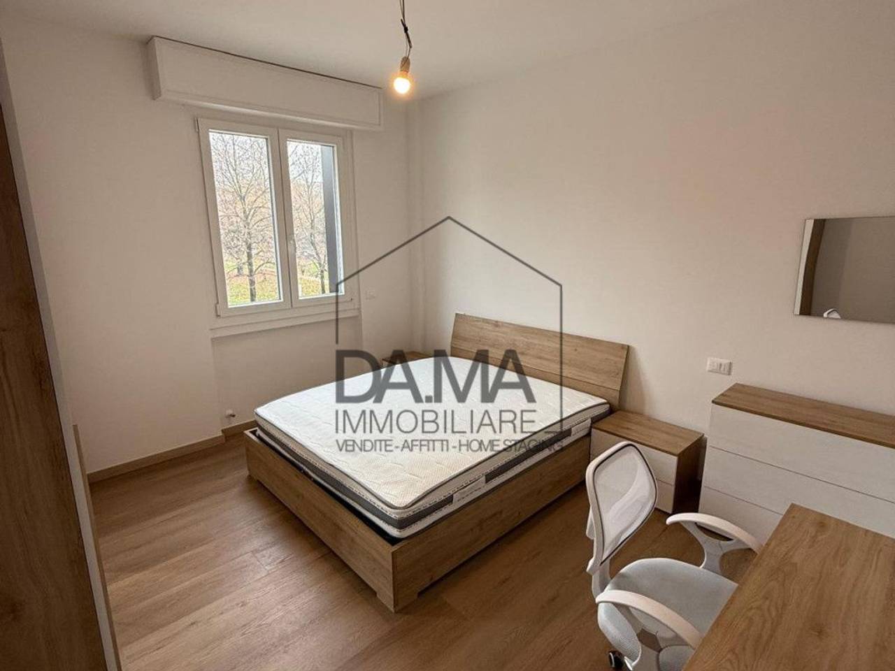 negozio in affitto a Parma in zona Centro Storico