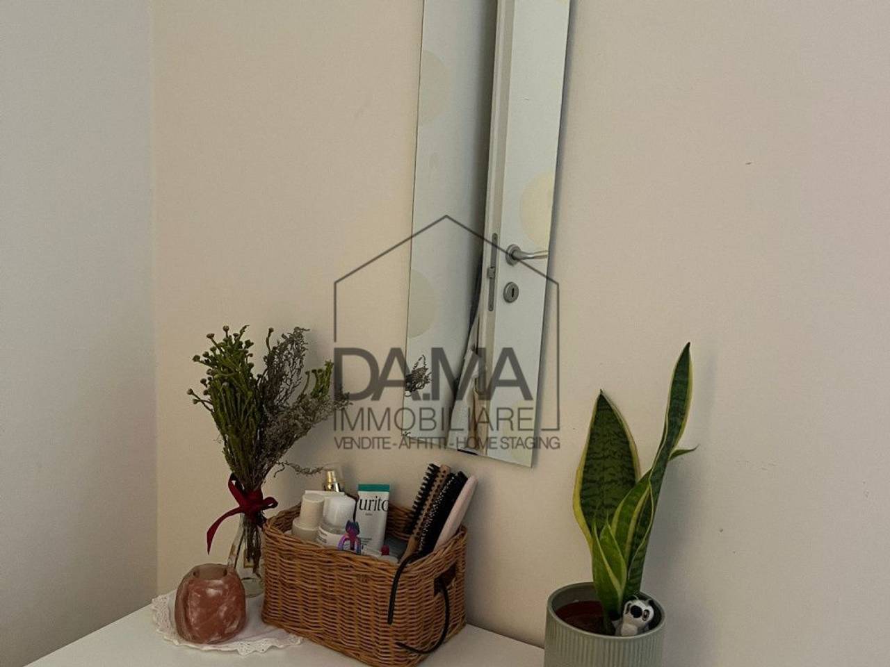 negozio in affitto a Parma in zona Centro Storico