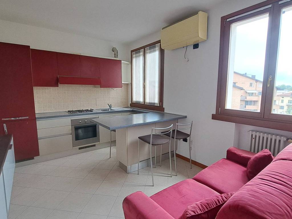 appartamento in affitto a Parma in zona Centro Storico