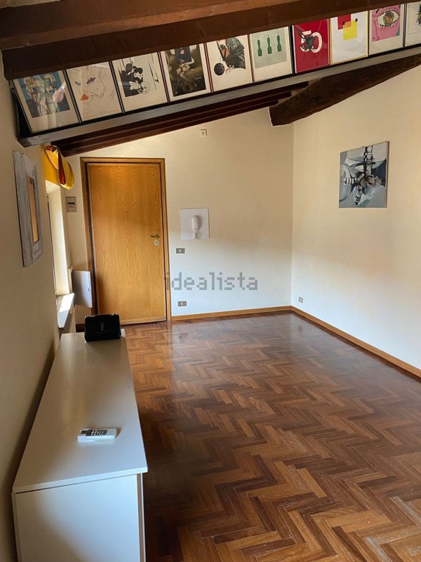 appartamento in affitto a Parma in zona Centro Storico