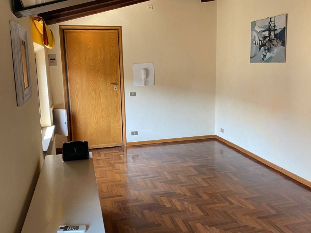 appartamento in affitto a Parma in zona Centro Storico