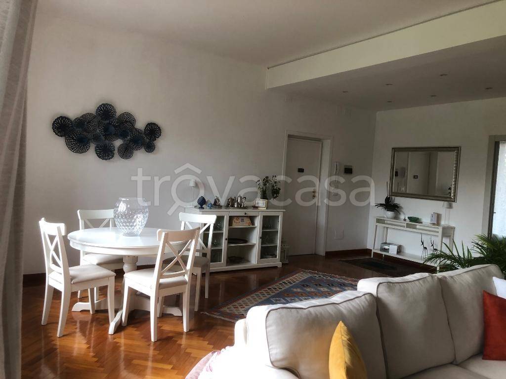 appartamento in affitto a Parma in zona Cittadella