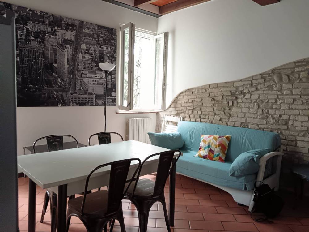 appartamento in affitto a Parma in zona Oltretorrente