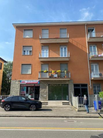 negozio in affitto a Parma