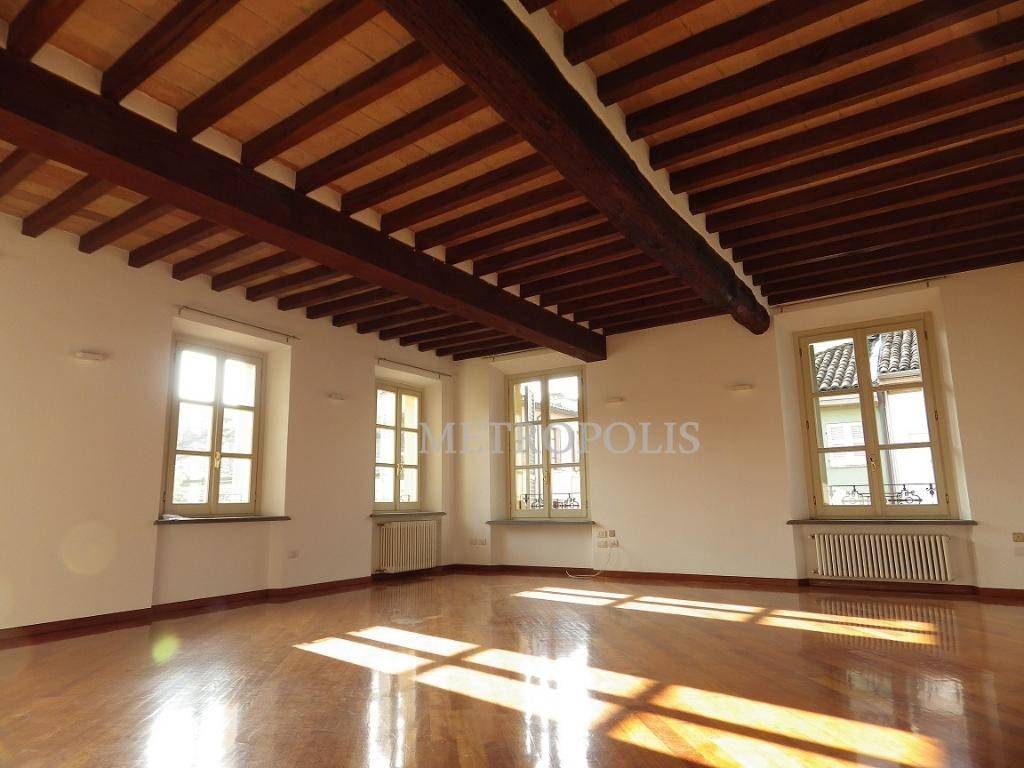 appartamento in affitto a Parma in zona Centro Storico