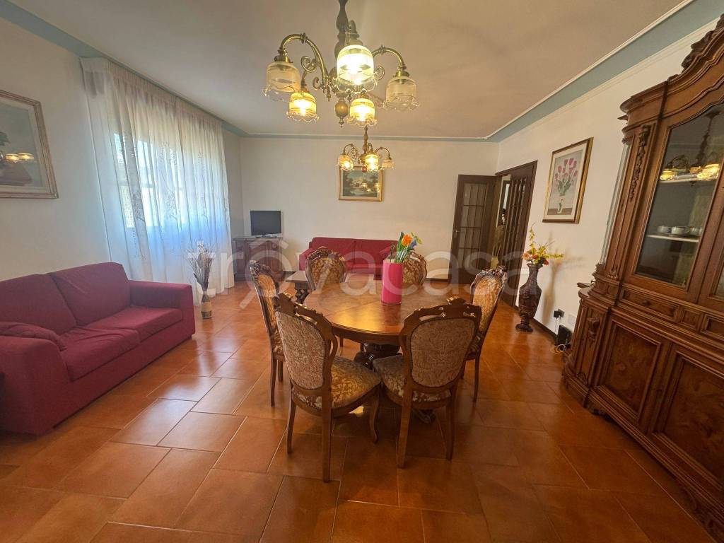 appartamento in affitto a Parma in zona Porporano
