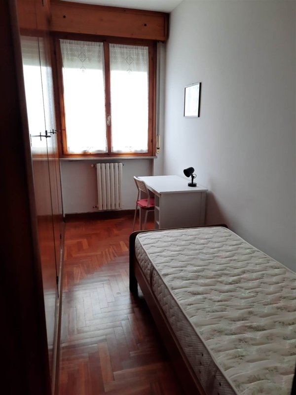 appartamento in affitto a Parma in zona Crocetta