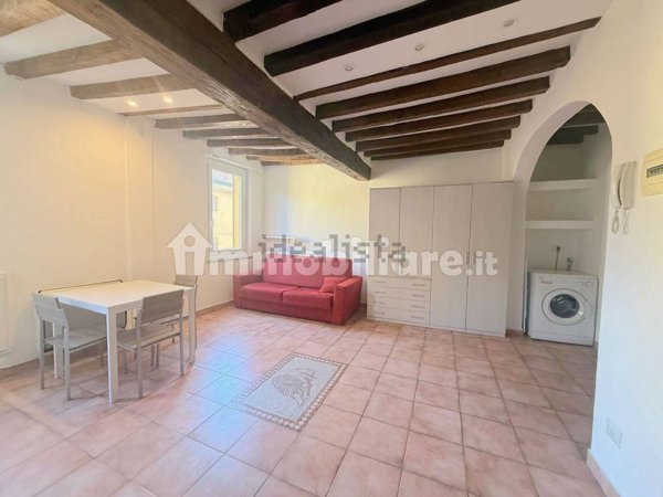 appartamento in affitto a Parma in zona Centro Storico