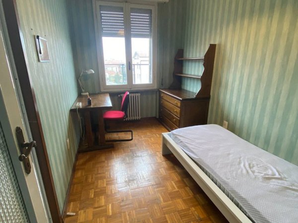 appartamento in affitto a Parma in zona Crocetta