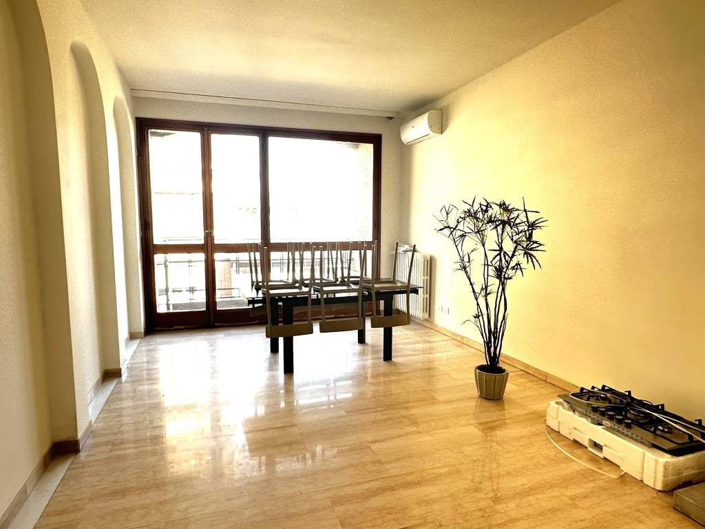 appartamento in affitto a Parma in zona Centro Storico