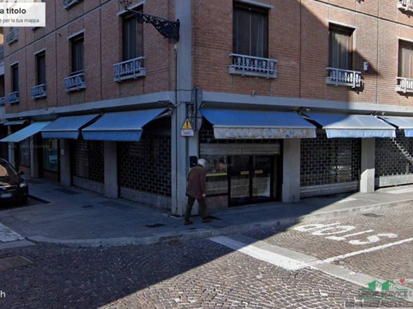 negozio in affitto a Parma in zona Centro Storico