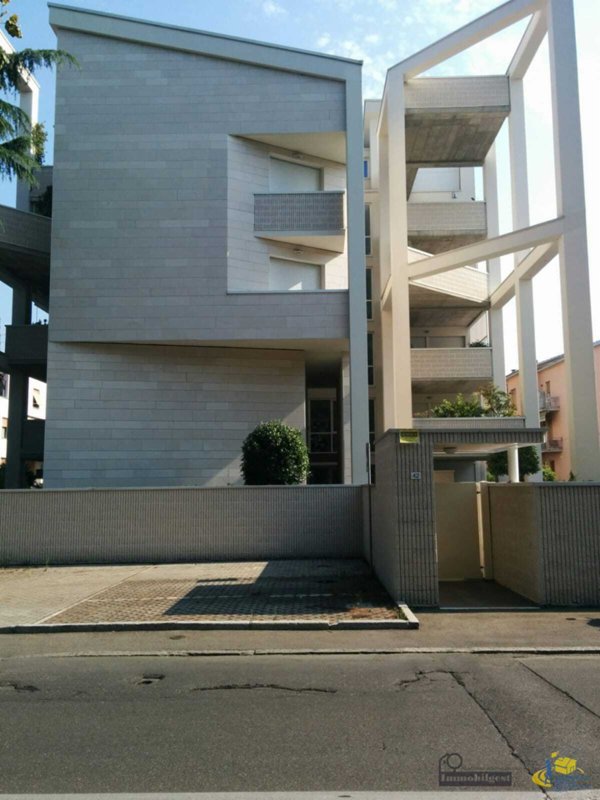 appartamento in affitto a Parma in zona Lubiana