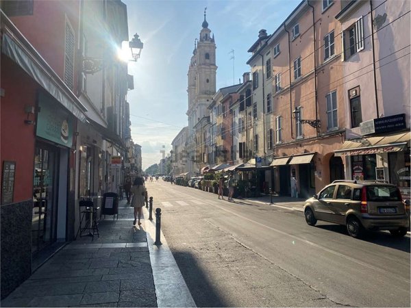 appartamento in affitto a Parma in zona Centro Storico