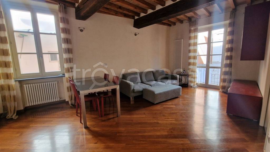 appartamento in affitto a Parma in zona Centro Storico