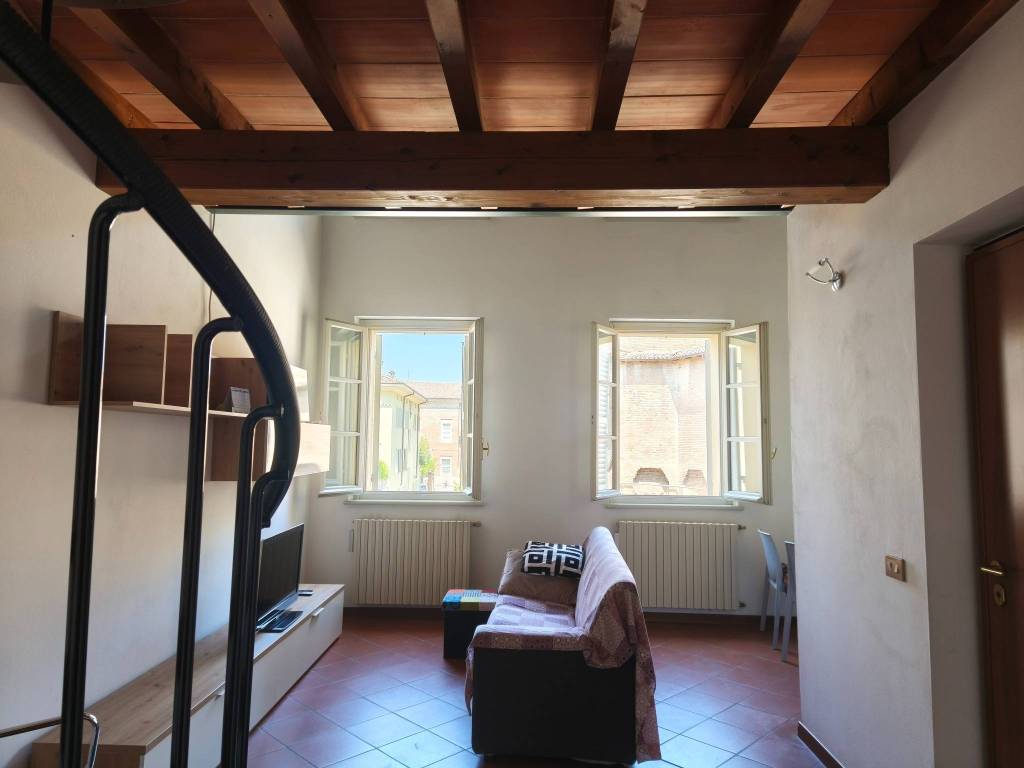 appartamento in affitto a Parma in zona Centro Storico