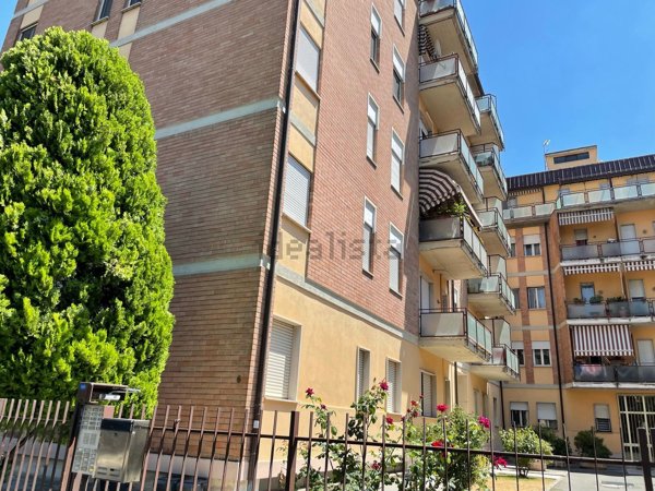 appartamento in affitto a Parma in zona Crocetta