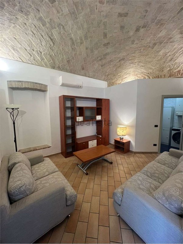 appartamento in affitto a Parma in zona Oltretorrente