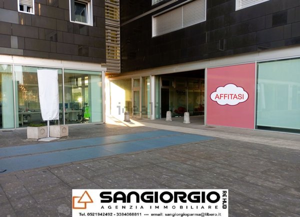 locale commerciale in affitto a Parma in zona San Leonardo
