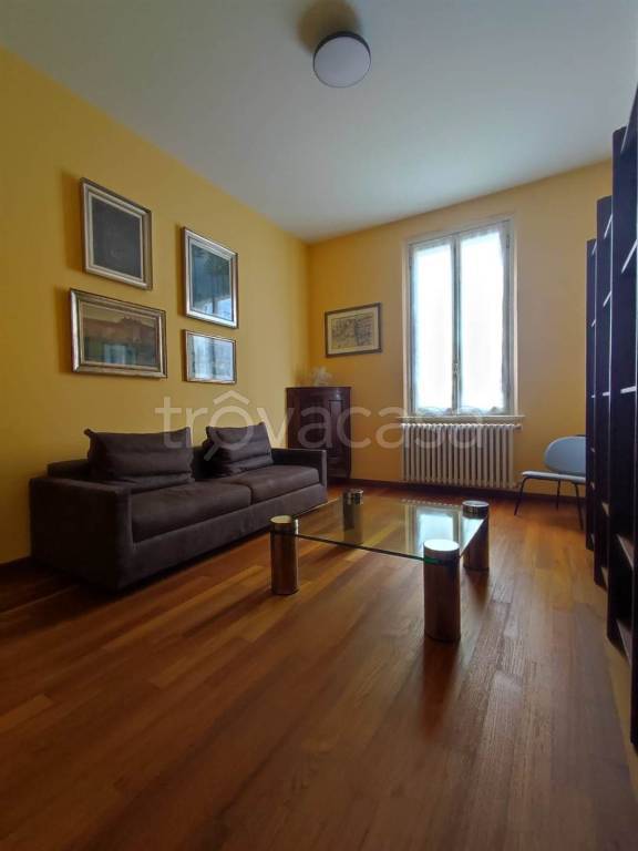 appartamento in affitto a Parma in zona Oltretorrente