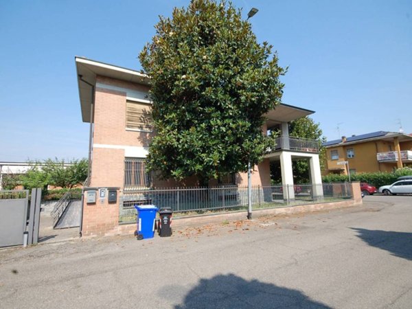 ufficio in affitto a Parma in zona Pablo