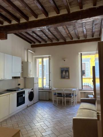 appartamento in affitto a Parma in zona Centro Storico