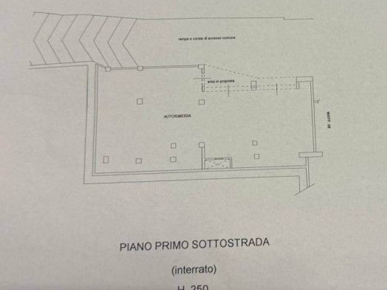 negozio in affitto a Parma in zona San Lazzaro