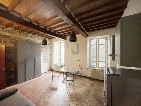 appartamento in affitto a Parma in zona Oltretorrente