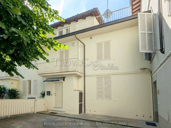 appartamento in affitto a Parma in zona Centro Storico