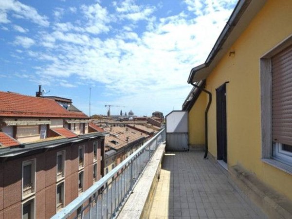 appartamento in affitto a Parma in zona Oltretorrente