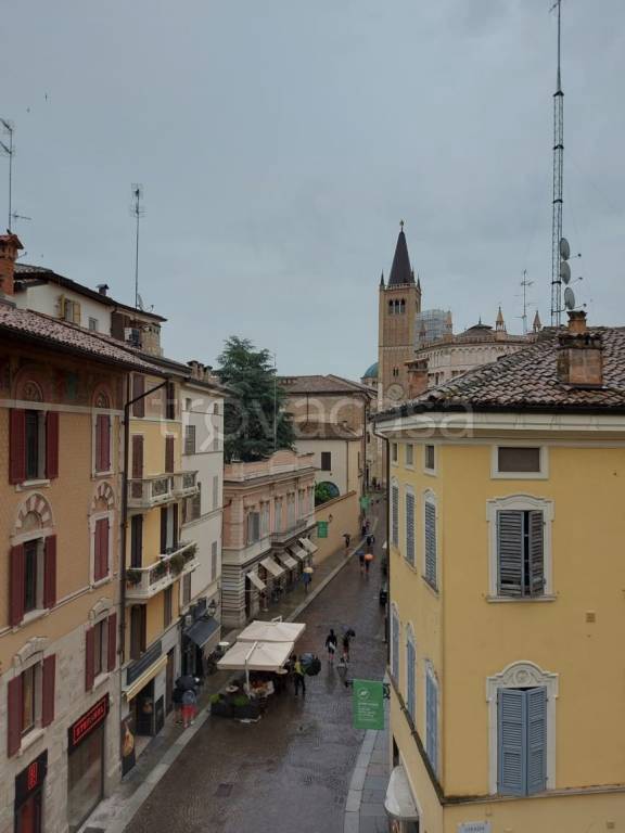 appartamento in affitto a Parma in zona Centro Storico