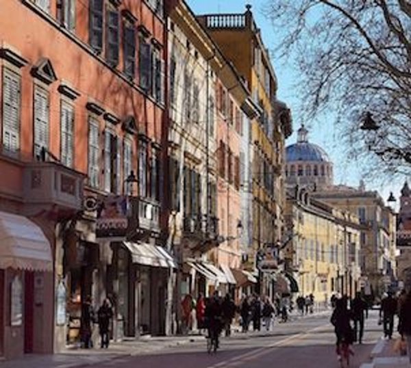 appartamento in affitto a Parma in zona Centro Storico