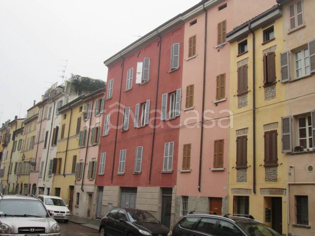 appartamento in affitto a Parma in zona Oltretorrente