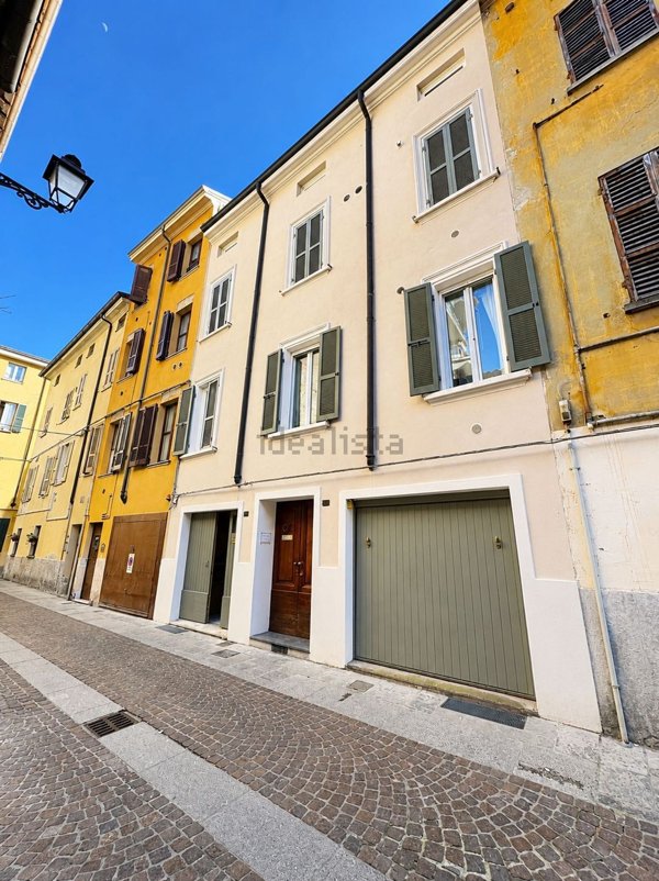 appartamento in affitto a Parma in zona Centro Storico