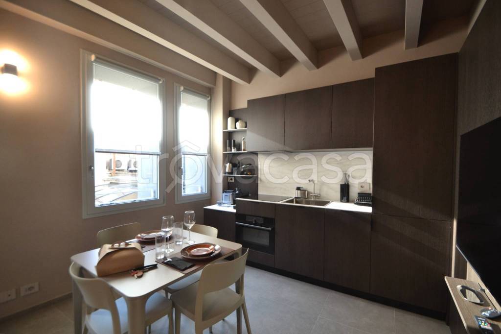 appartamento in affitto a Parma in zona Oltretorrente